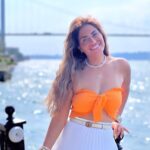 Menna Fadali Instagram - sometimes u have to keep your good news to yourself everybody is not genuinely happy for u🤍😉 #istanbul 🇹🇷🇹🇷🇹🇷 Beylerbeyi Doğa Balık Restaurant