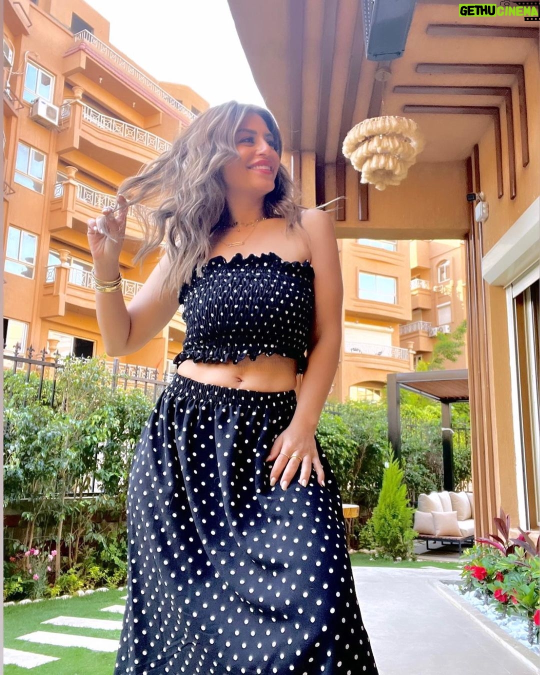Menna Fadali Instagram - i like being single i'm always there when i need me😉