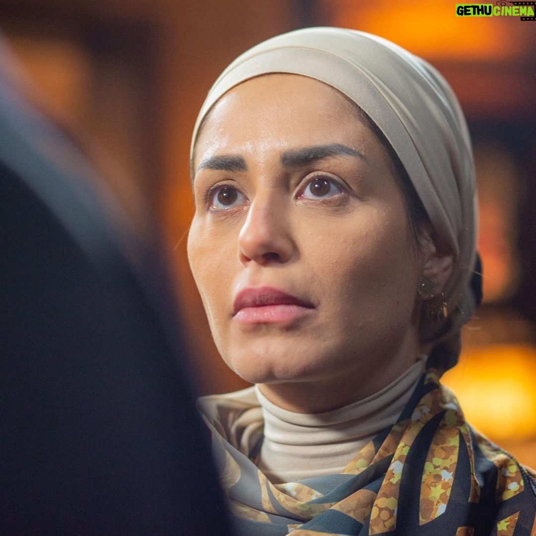 Menna Fadali - 115K Likes - نرجس اخدت القرار الصح اختارت كرمتها عن قلبها
#نرجس #جعفر_العمده #منه_فضالي