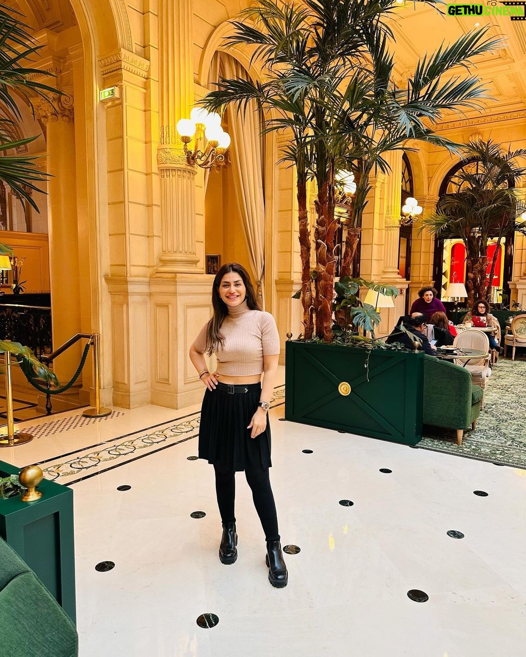 Menna Fadali Instagram - 🇫🇷🇫🇷❤️ Paris, France