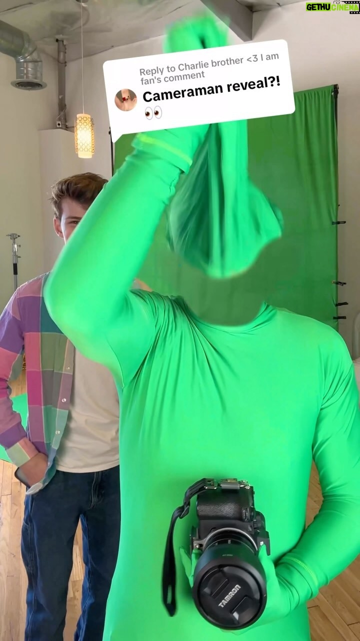 Merrick Hanna Instagram - GREENSCREEN PERSON REVEAL 🤯 @beautyandbrainswithatwist