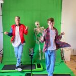 Merrick Hanna Instagram - BTS Spooky Skeletons! @mattsteffanina 💀 #halloween #skeletons #greenscreen #behindthescenes