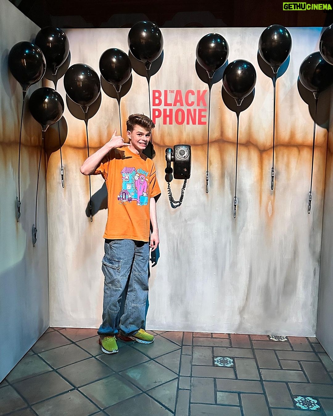 Merrick Hanna Instagram - I had the BEST time at Horror Nights! Thank you @horrornights for the tickets! @unistudios #universalhhn