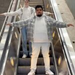 Merrick Hanna Instagram - Yo check us out 😮‍💨🌊 dc: 🙋‍♂️ (Wave inspiration by @phillipchbeeb)