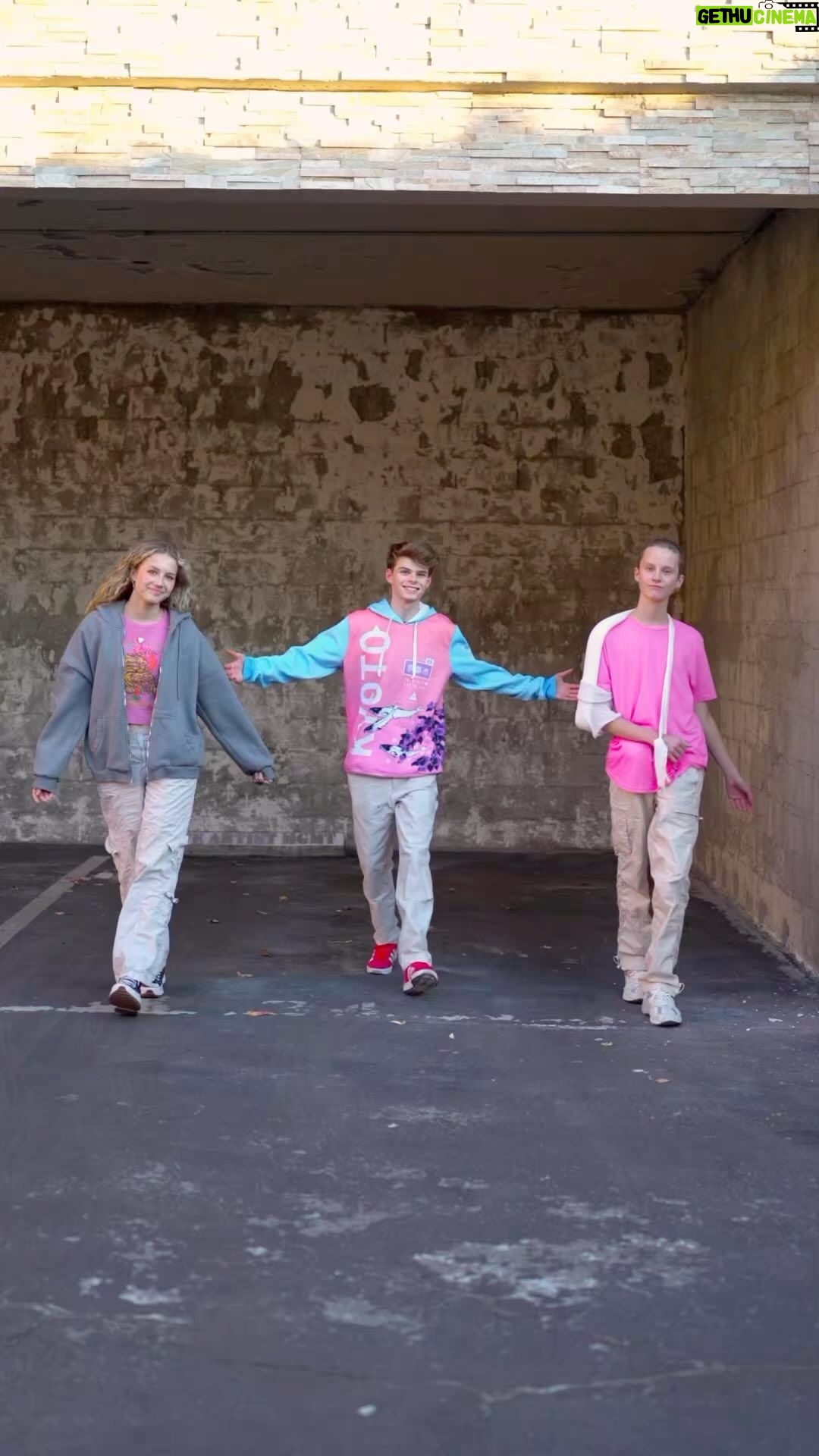 Merrick Hanna Instagram - @indistar @itsbengrosskopf 🔥