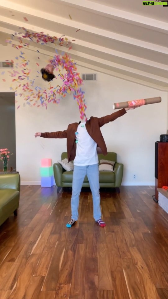 Merrick Hanna Instagram - I survived! 😂 Can wait for 2024! (mostly 2023 clips)
