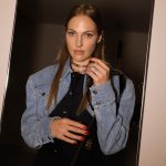 Meryem Uzerli Instagram - #f1 🏎💕 #formula1 #abudhabi @abudhabievents @visitabudhabi #inabudhabi #abudhabigp #uae🇦🇪 💕 Hair/make up @amroladiessalon Agency @humanagementme Styling @nourbozz Jacket: @Muglerofficial @netaporter Jewellery : @yessayan Shoes: @rogervivier @voice_dubai Bag & sunglasses : @gucci @z7comm Abu Dhabi, United Arab Emirates
