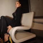 Meryem Uzerli Instagram – 🏀 @nbaarabic  @nba ❤️ 
@visitabudhabi 
@etihadarena.ae 
@abudhabievents 
@yasisland 
Styling @nourbozz 
Outfit @etoilelaboutique 
Shoes @giuseppezanotti 
Jewellery @alfardanjewellery.dxb 
Hair @wassimsteve 
Make up @veronicasaber 
Agency @humanagementme 
#InAbuDhabi | #YasIsland | #EtihadArena #NBAinAbuDhabi
#في_أبوظبي #الاتحاد_ارينا #abudhabi Etihad Arena