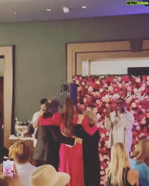 Meryem Uzerli Instagram - 12.08.2023 🎂 ❤️!!!! Happiest #birthdaygirl thanks to everybody who was part of this unforgettable night .. I m deeply thankful ❤️ 📸 @victoriapinsel Special thanks to the incredible talented singer @kingsleyqofficial 🎤 Hotel de Rome, a Rocco Forte Hotel