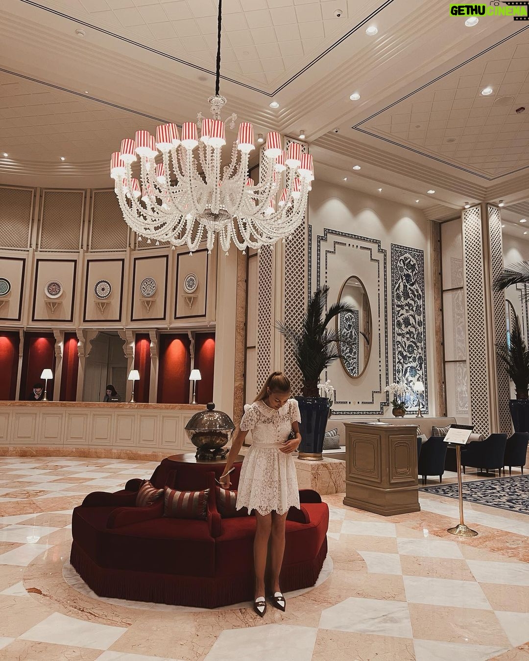 Meryem Uzerli Instagram - 💕 #istanbulmylove 🇹🇷 Ciragan Palace Kempinski Istanbul