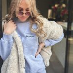Meryem Uzerli Instagram - @byhuelya @harry.cr 🥰🤓 #💇‍♀️ Byhülya