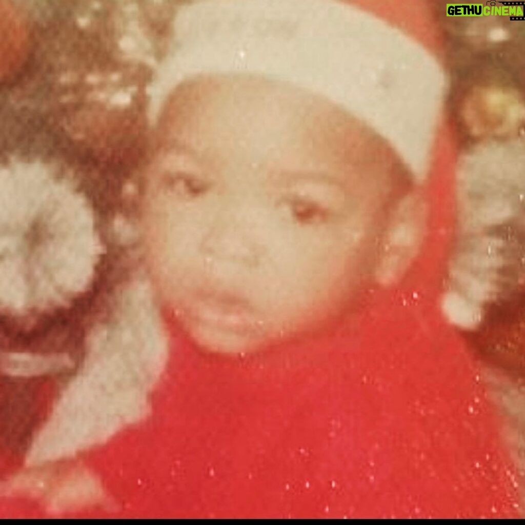 Method Man Instagram - Lil ‘Mef’ man... ‘73 Way before wutang was for the children we were the children!! Wu-Tang Clan District