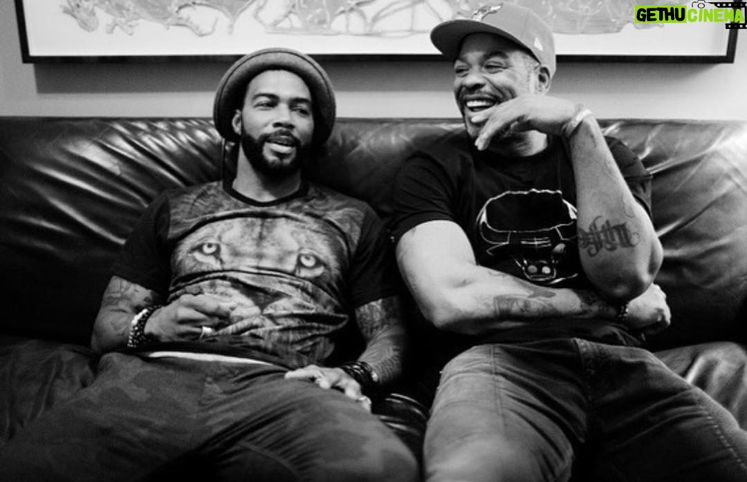 Method Man Instagram - Me and my brother O.. Different jungles but the same tribe.. #Repost @omarihardwickofficial ใปใปใป Ladies...Gentle & Ruffmen, this is my friend, brother & M*E*T*H*O*D man.๐๐พ Hope you enjoy our sit down๐๐พ@poeticspodcast @hearluminary