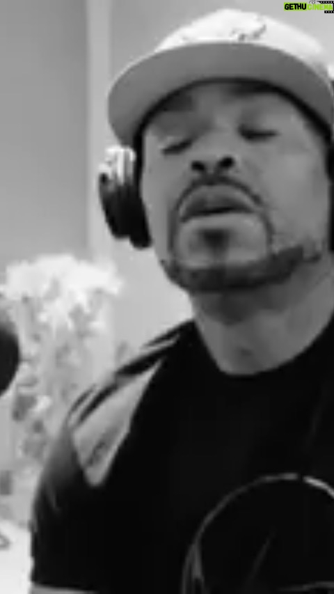 Method Man Instagram - got to build with my brother O & his team on the podcast of all podcasts @poeticspodcast ‘ @luminary
