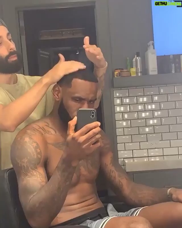 Method Man Instagram - Ladies and Gentleman the King.. @kingjames theres a difference between n-words n kings... let’s be kings! #tical #methodman #lebron