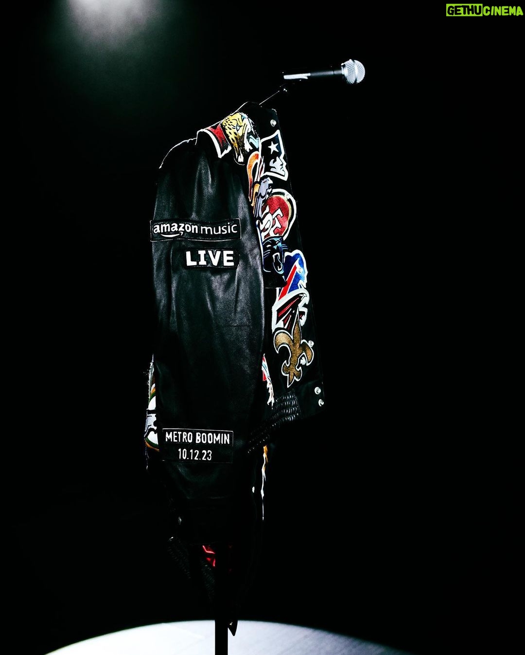 Metro Boomin Instagram - thursday nights on lock🔒#amazonmusiclive @metroboomin 10/12 @pesopluma 10/19 @latto777 10/26