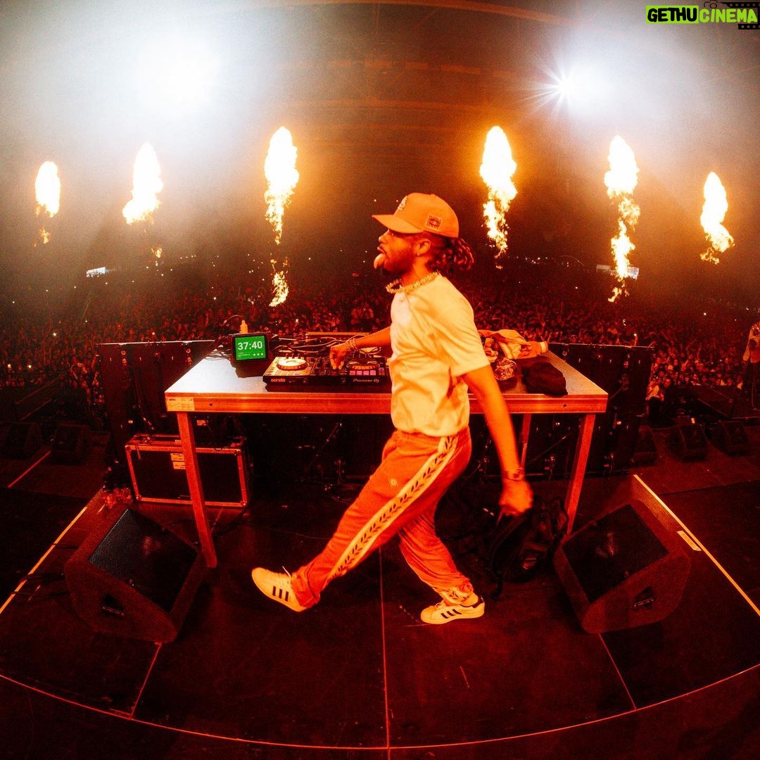 Metro Boomin Instagram - Feel The Fiyaaaah 🔥🔥🔥🔥🔥 Rotterdam, Netherlands