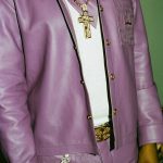 Metro Boomin Instagram - I don’t keep crosses on me for fashion, I was really raised like this. #walkbyfaithnotbysight #LLMom 🕊️💜✝️