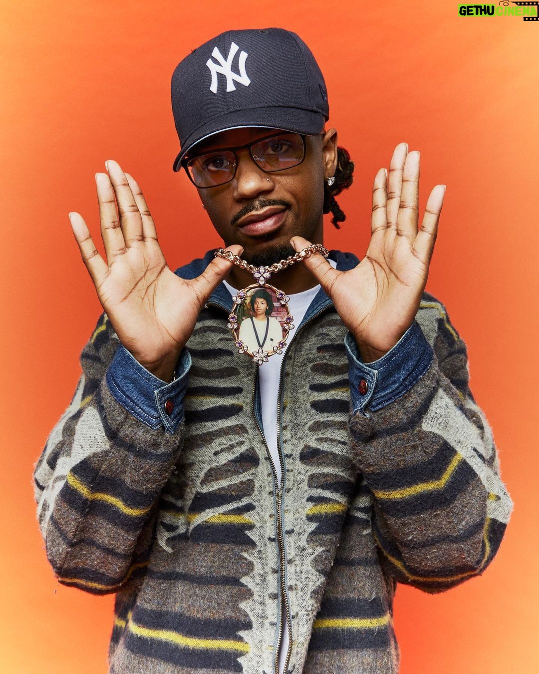Metro Boomin Instagram - Sat down with @variety to talk about linking with the brilliant minds of @chrizmillr & @phillordy and the friendship/bond formed along the way while working on this amazing project! #Spiderverse Spider-Verse