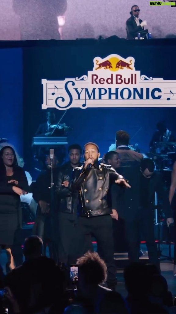 Metro Boomin Instagram - Symphonic Boomin 🎻 Young Metro x Red Bull Symphonic full show out now on youtube.com/metroboomin 🎶: @metroboomin & @johnlegend #redbull #givesyouwiiings #redbullsymphonic #music #orchestra