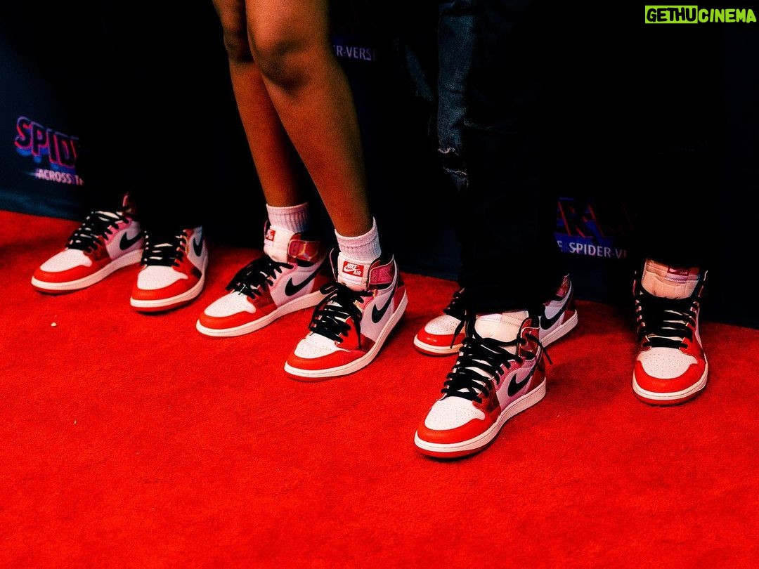 Metro Boomin Instagram - Type of time we on ⌚️ #LeslieKids #MyTribe 💜🤞🏾 Spider-Verse
