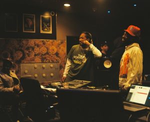 Metro Boomin Instagram - I don’t need a psychiatrist I’m choppin it up wit my potnas 🗣️🤞🏾