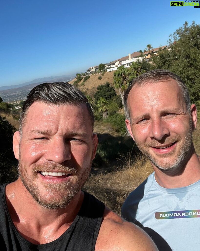 Michael Bisping Instagram - Great having my little brother @adambisping here with his family. Also great having a workout partner on my morning runs 👍🏻