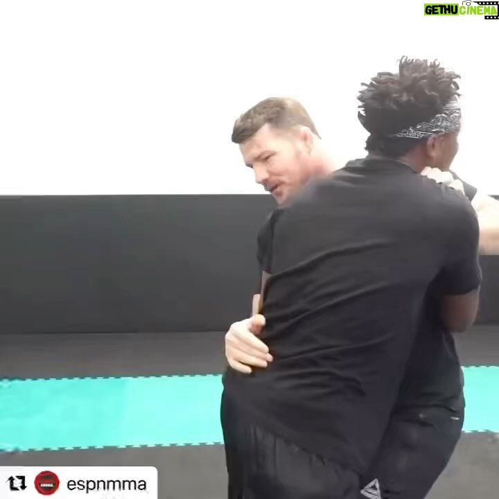 Michael Bisping Instagram - Throwback to training with @ksi a little bit ago. Great laughs and a solid work ethic. Good luck Vs Dildo Dannis mate. If he even shows up that is haha.