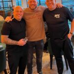 Michael Bisping Instagram - Old friends and family after a long day at the @arnoldsportsuk festival. @fightersinc @fls1976 @jankonraad @mikwarburton