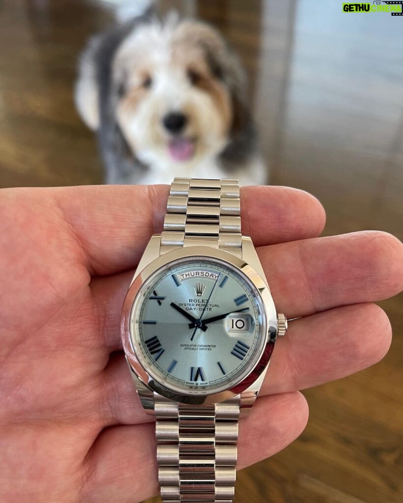 Michael Blakey Instagram - Timepiece Thursday ! On a scale of 1 - 10, how beautiful is this Platinum Rolex Day-Date I purchased from @wristaficionado ? Humphrey says it’s a 10 Let me know your thoughts… ~~~~~~~~~~ In it to win it ! ~~~~~~~~~~ #producermichael #inittowinit #watch #rolex #daydate #president #platinum #timepiece #wristwatch Beverly Hills, California