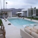 Michael Blakey Instagram - Happy Tuesday 😎 New YouTube video is live ! In today’s episode we tour an amazing modern Hollywood Hills Mansion with the one and only @carolinechoilive Click the link in my bio to watch the video… ~~~~~~~~~~ In it to win it ! ~~~~~~~~~~ #producermichael #inittowinit #mansion #house #hollywood #hollywoodhills #megamansion #hometour #spectacular