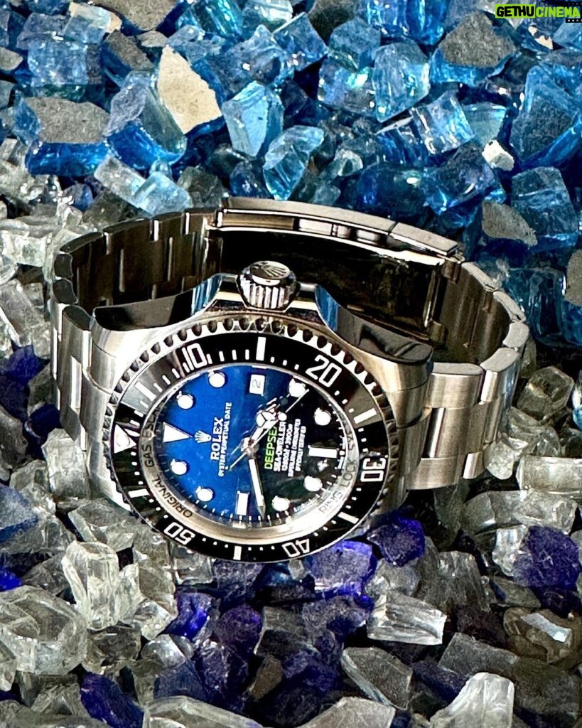 Michael Blakey Instagram - Timepiece Thursday ! Rate this on a scale of 1 - 10 ⭐️ I’ve been looking for the new Sea Dweller for a quite a while now, and Danny at @happyjewelers just happened to have one which was an amazing deal - I couldn’t resist… ~~~~~~~~~~ In it to win it ! ~~~~~~~~~~ #producermichael ##inittowinit #rolex #seadweller #jamescameron #watch #watches #patekphilippe #audemarspiguet #richardmille Beverly Hills, California