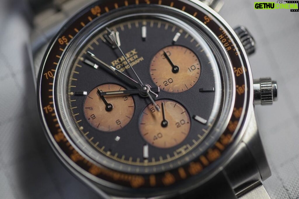 Michael Blakey Instagram - How cool is this ? Bringing back some of the past ! Once again @artisansdegeneve have created a thing of beauty. They have taken a #Rolex Daytona and sent it back in time. Their craftsmen sent the dial to the Azores for 10 weeks to allow it to naturally age and develop a unique patina. It features handcrafted finishing: vintage polishing, Geneva Stripes and hand-beveling of the movement. They call it #Rusty ~~~~~~~~~~ In it to win it ! ~~~~~~~~~~ Personalized by Artisans de Genève, who are not affiliated or authorized by ROLEX SA. A customization option available solely for private individuals who own a Rolex®️ and only for their private use. Geneva, Switzerland