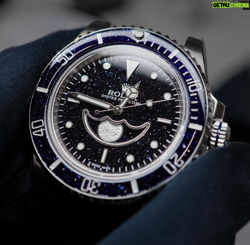 Michael Blakey Instagram - Happy Friday ! Check out the latest creation from @artisansdegeneve This personalization is called The Sea Shepherd Challenge and is the reinterpretation of Captain Paul Watson's Rolex® Submariner® Date. Paul Watson is Sea Shepherd's founder, he has dedicated his life to protect the oceans and marine wildlife. This is Artistans De Genève’s first complication: a moonphase enhanced with an aventurine dial and grand feu enamel disc. To achieve this watchmaking complication, @artisansdegeneve added a specific module to the 3135 movement, the caliber beveled, circular-grained and polished by hand. ~~~~~~~~~~ In it to win it ! ~~~~~~~~~~ Personalized by Artisans de Genève, which is not affiliated or authorized by ROLEX SA. A customization option available solely for private individuals who own a Rolex®️ and only for their private use. Geneva, Switzerland
