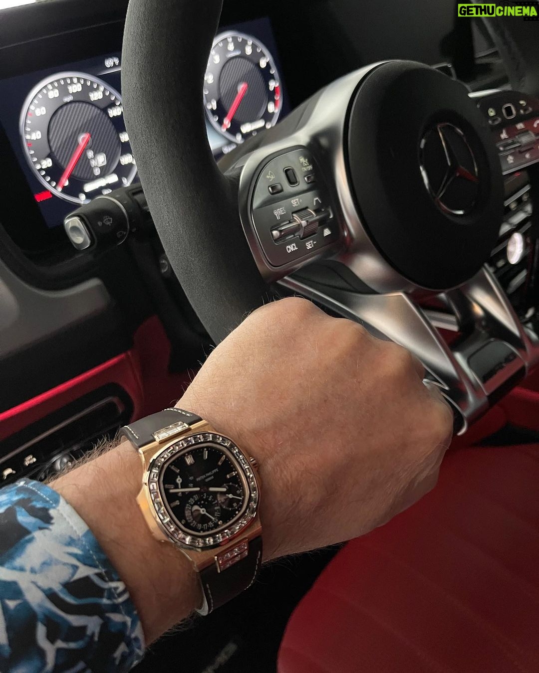 Michael Blakey Instagram - Which would you choose? 1, The Patek Nautilus Or 2, The G63 AMG G-Wagon Thanks to both of these fantastic companies, @wristaficionado and @mbofencino for the great service, both put a massive smile on my face ππΌ ~~~~~~~~~~ In it to win it ! ~~~~~~~~~~ Beverly Hills, California