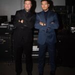Michael Bublé Instagram - The wardrobe is not mandatory but it is recommended. #MBHigherTour #JohnnyDublé 👯‍♂️