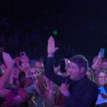 Michael Bublé Instagram - Feels good to have fun! We should do it more often 😜#MBHigertour