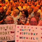 Michael Bublé Instagram - This is your sign to see a Bublé show. #MBHighertour