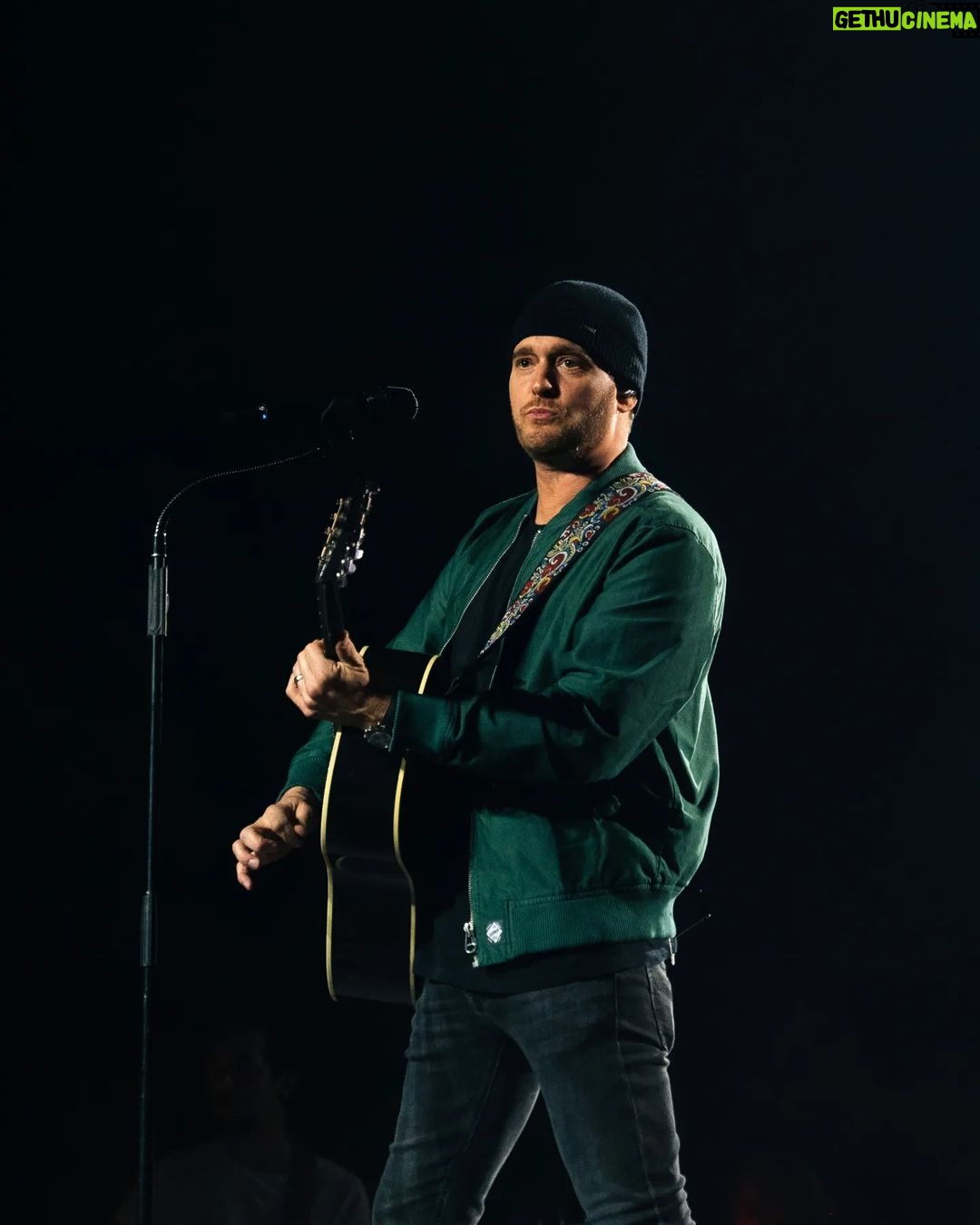 Michael Bublé Instagram - Sneak peek into the soundcheck vibes #MBHigherTour