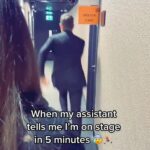 Michael Bublé Instagram - Its not stage fright. I’m just a chronic procrastinator. #mbhighertour #glasgow #bornathlete #timemanagement