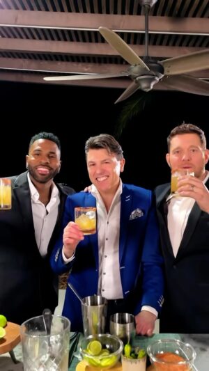 Michael Bublé Instagram - It’s Der-ublé’s school of mixology! Class is now in session. 

F&T SPICY MARGARITA

1 oz. (30ml) Fraser & Thompson Whiskey
3/4 oz. (22.5ml) Reposado-style 100% de Agave Tequila
3/4 oz. (22.5ml) Grand Marnier
3/4 oz. (22.5ml) Fresh-squeezed Lime Juice
3/4 oz (22.5ml) Hagave Agave Nectar
Shake all ingredients with ice. Strain over ice in a previously rimmed rocks glass with tajin salt spice.

Garnish: Tajin salt spice and lime wheel.

#SpicyMargarita #Derublé #FraserandThompson