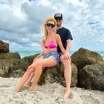 Michael Bublé Instagram - Clouds ✅ Rain ✅ Below average temps ✅ Still an awesome vacation in Miami!!