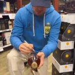 Michael Bublé Instagram - I couldn’t help myself! Signed a bunch of bottles! If you find one, tag me. #easynow #fraserandthompson #drinkresponsibly #hamburgersoup #BCL @bcliquorstores @fraserandthompsonwhiskey