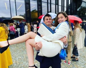 Michael Douglas Instagram - Congratulations to Carys and the entire class of 2021! Your Mom and I are so proud of you! We love you so much and we are so excited for your future as the best is yet to come! ❤️ Dad