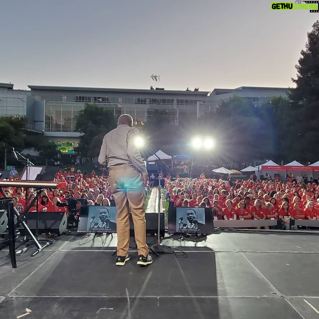 Michael Ealy Instagram - The other night I was honored to be among some incredibly talented artist and activist in San Francisco with the #GlobalNurses Thank you for having me and Thank you again for ALL YOU DO day after day. I've seen firsthand how tough it is and I'm always grateful. #Voices