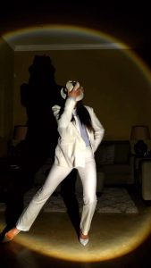 Michael Jackson Instagram - @officiallizsanchez pays homage to Michael’s iconic silhouette in the Smooth Criminal short film 🎥 over 35 years later and the white suit & fedora is still synonymous with Michael and his influence on style and fashion.