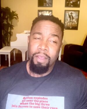 Michael Jai White Instagram - I was in the middle of a flight from NY to LA when my phone miraculously buzzed with the message that my hero, the man I looked up to more than anyone, Jim Brown had passed. I tried to keep it together but couldn’t. I did a Father’s Day post for BET that never aired but I’d like to share it today to let the world know how I felt about this man. 

RIP Jim Brown 
Love and condolences to @mrs.moniquebrown 🤍🕊️🙏🏾Monique Brown, Aries, Kim Brown #jimbrown #restinpeace #myhero #mentor #surrogatedad #fatherfigure