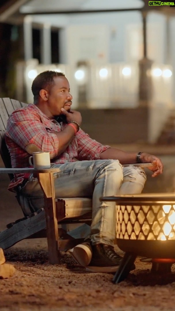 Michael Jai White Instagram - Nothing like sitting fireside conversing about life, movies and the outdoors…especially with the crew of @sunoutdoors! Another clip from my chat with them. ☺️🔥🪵