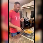Michael Jai White Instagram - The No.1 question I can’t really answer, but the next question I get asked often is, “How do you stay in shape and get lean?” 🤔💪🏾 The answer to that is DIET! Thanks to @trifecta , the best meal prep out there, it’s easy for me to keep my diet on point even when I may not be able to workout as often working on a new movie edit 😉👍🏾 . . . #mealprep #trifecta #diet #staylean #stayinshape #micheljaiwhite #filmmaker Trifecta