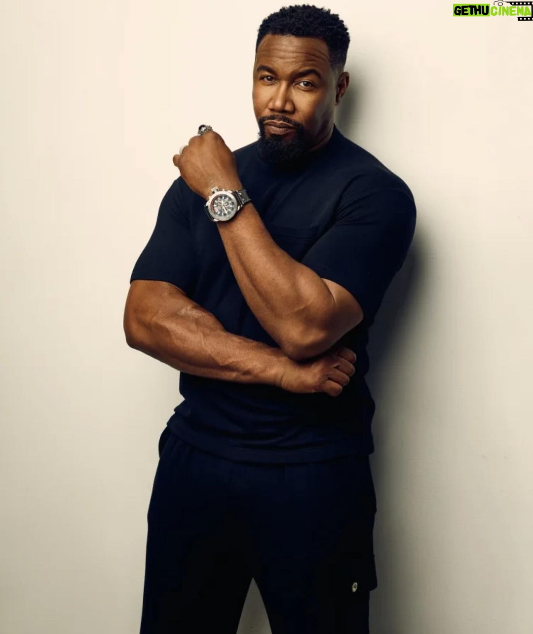 Michael Jai White Instagram - SWAGGER magazine feature. Out now. πΈ: @stormshoots π€πΎπ€πΎ@swaggermag ππΎ #feature #media #magazine #article #editorial #press #swagger #michaeljaiwhite #stage #screen #selfdiscipline